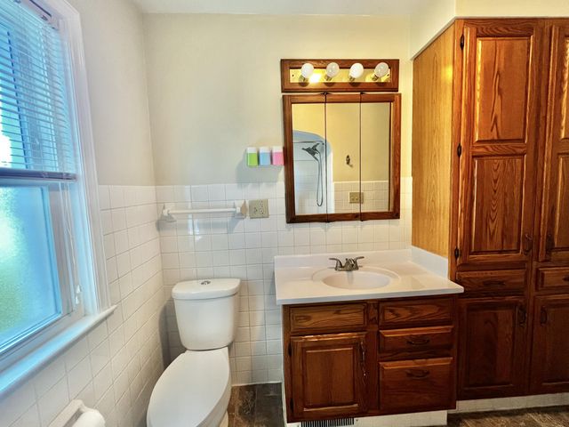 101 N Jackson Street, Hanover, MI 49241