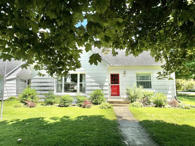 101 N Jackson Street, Hanover, MI 49241