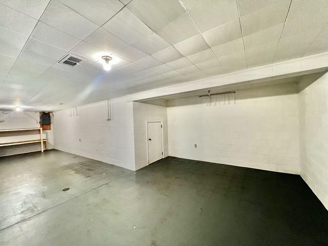 101 N Jackson Street, Hanover, MI 49241