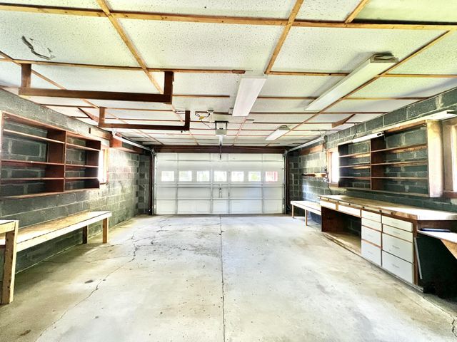 101 N Jackson Street, Hanover, MI 49241