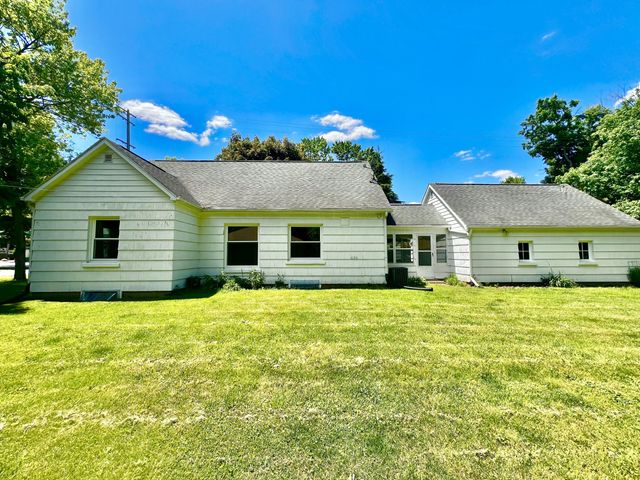 101 N Jackson Street, Hanover, MI 49241