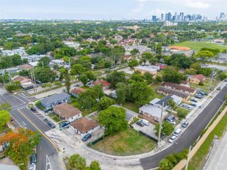 540 NW 69th St, Miami, FL 33150