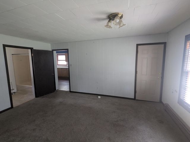 306 4th Avenue S, Princeton, MN 55371
