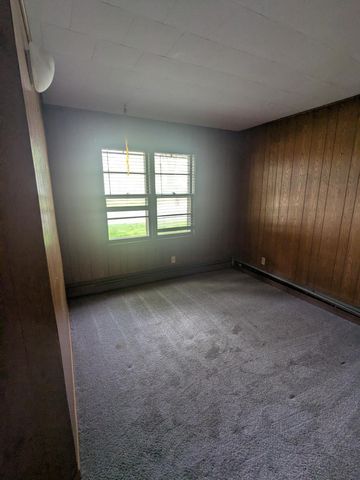 306 4th Avenue S, Princeton, MN 55371