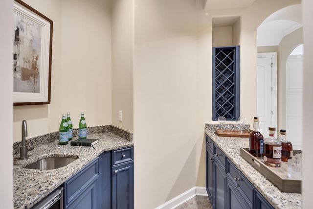 2720 CALKINS RD, Germantown, TN 38139