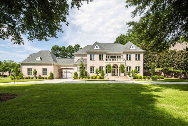2720 CALKINS RD, Germantown, TN 38139