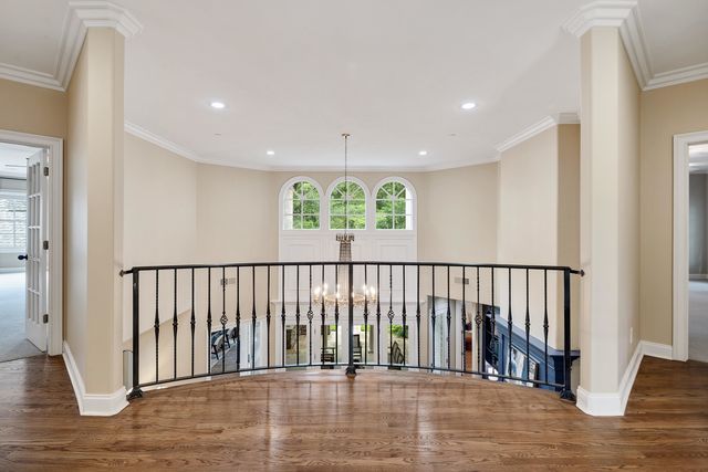 2720 CALKINS RD, Germantown, TN 38139