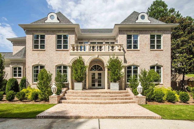 2720 CALKINS RD, Germantown, TN 38139