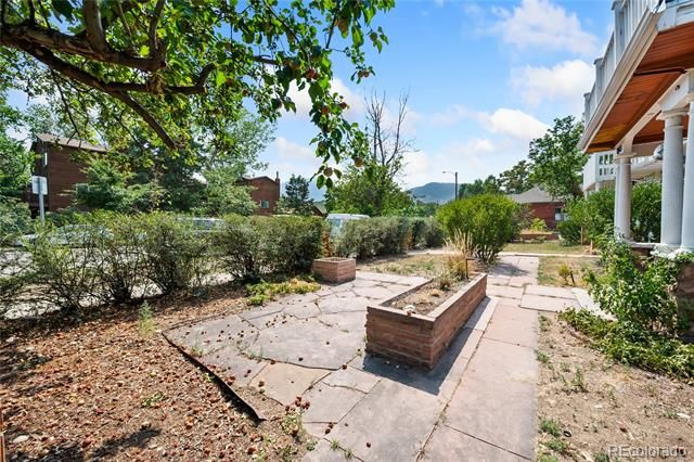 1843 Walnut Street B, Boulder, CO 80302