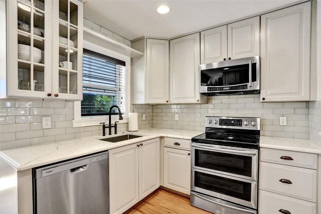 4750 NE 8 Terrace, Oakland Park, FL 33334