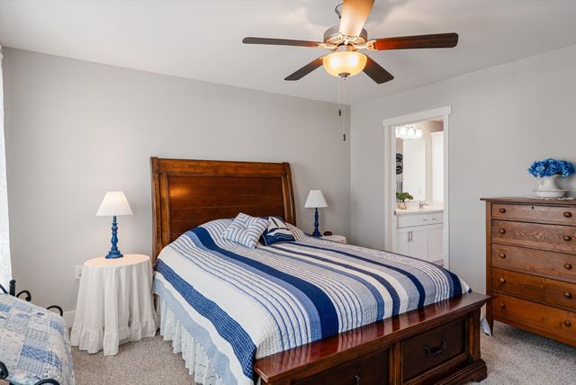 8005 Tuberose Ct, Spring Hill, TN 37174