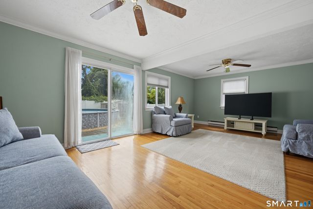 95 Roosevelt Avenue, West Haven, CT 06516