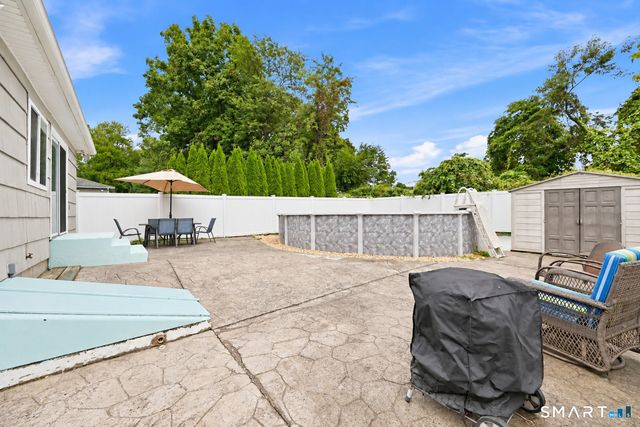 95 Roosevelt Avenue, West Haven, CT 06516