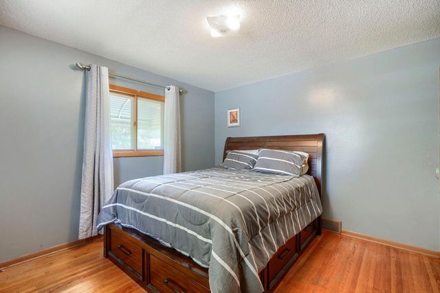 6943 Logan Avenue N, Brooklyn Center, MN 55430