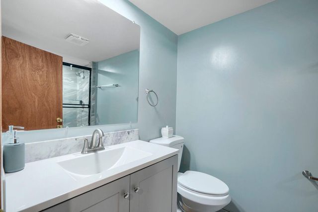 6943 Logan Avenue N, Brooklyn Center, MN 55430