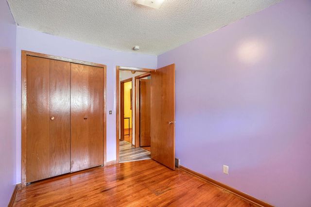 6943 Logan Avenue N, Brooklyn Center, MN 55430