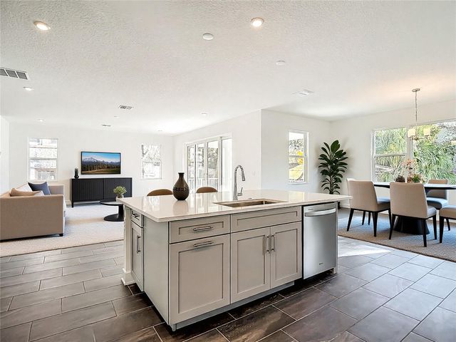 410 S WEST SHORE BOULEVARD, Tampa, FL 33609