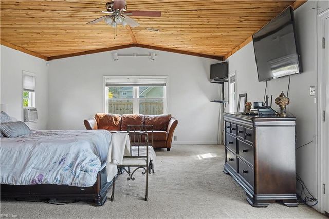 1948 Killey ST, Virginia Beach, VA 23453