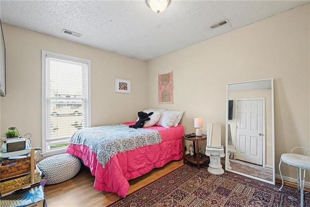 1948 Killey ST, Virginia Beach, VA 23453