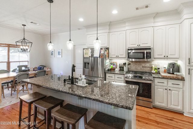 119 Kempen Lane, Madison, MS 39110