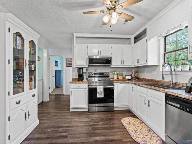 2652 Winchester Road NE, Huntsville, AL 35811