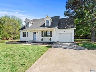 2652 Winchester Road NE, Huntsville, AL 35811