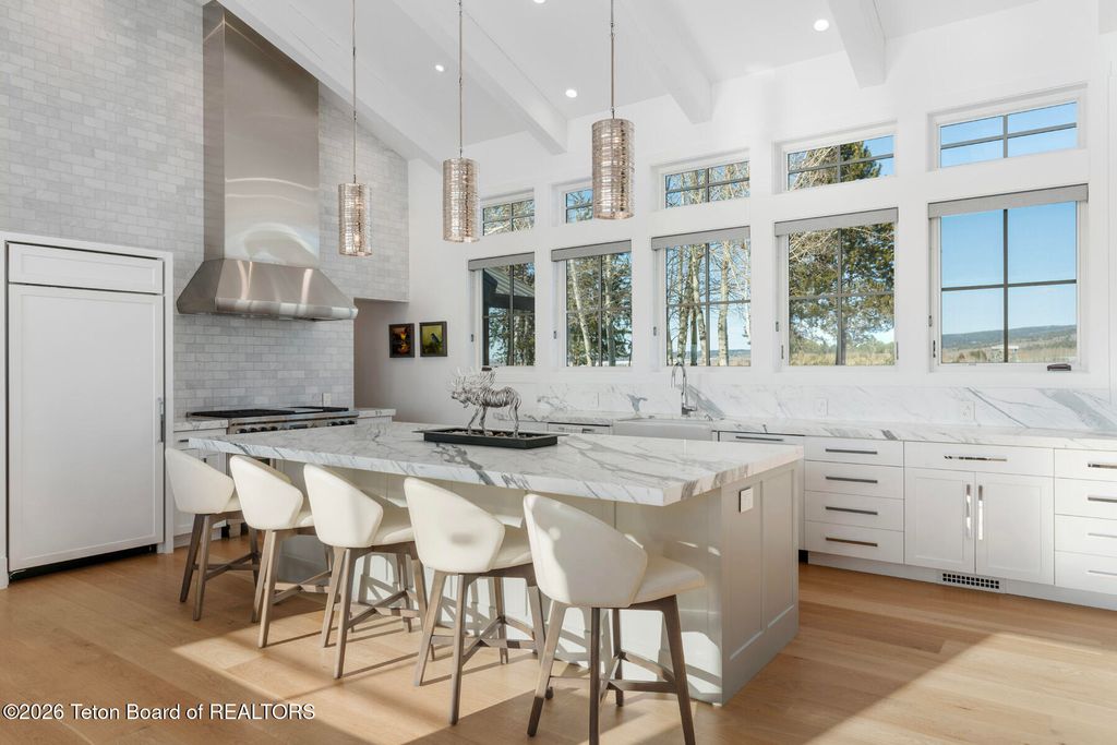 130 YELLOW ROSE Drive, Alta, WY 83414 photo 12