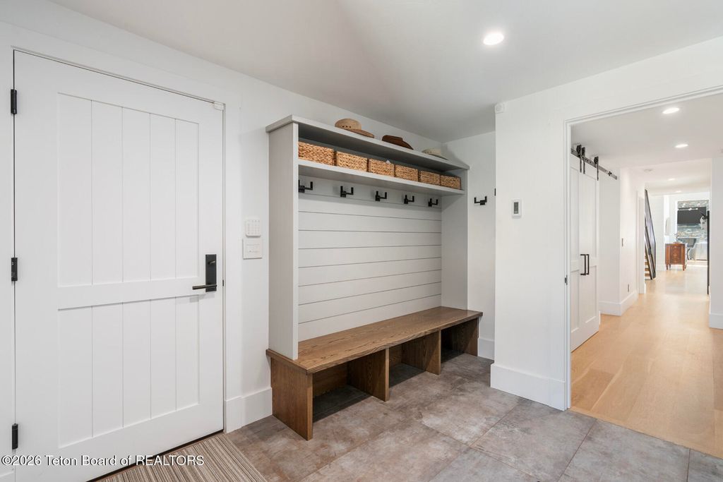 130 YELLOW ROSE Drive, Alta, WY 83414 photo 26