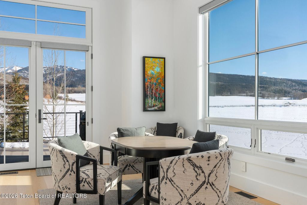 130 YELLOW ROSE Drive, Alta, WY 83414 photo 9