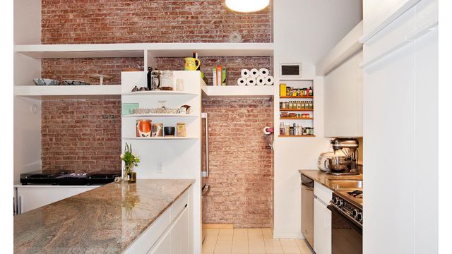 125 E 12th St Apt 3B, New York City, NY 10003