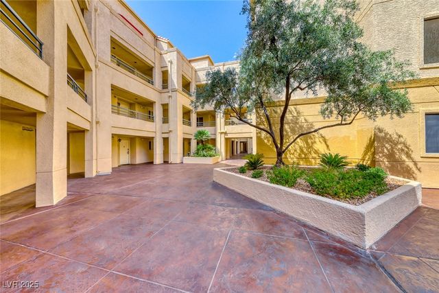 270 East Flamingo Road 107, Las Vegas, NV 89169