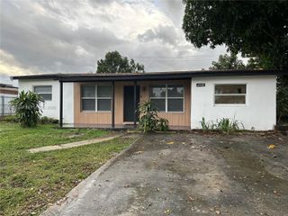 6448 Fletcher St, Hollywood, FL 33023