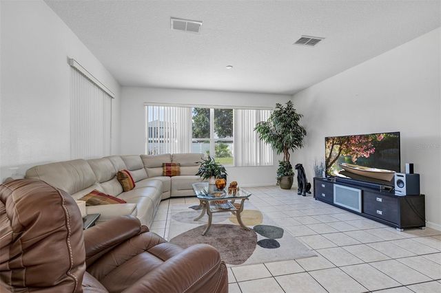 2013 CROSSVINE LANE, Casselberry, FL 32707