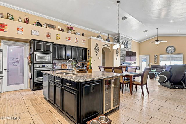 714 GOLD BEACH Drive, Canutillo, TX 79835
