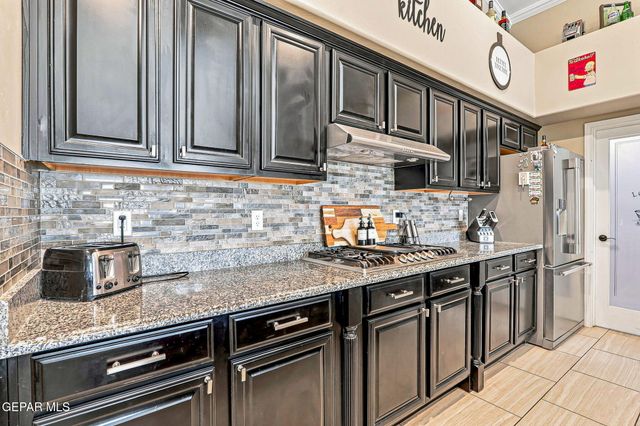 714 GOLD BEACH Drive, Canutillo, TX 79835