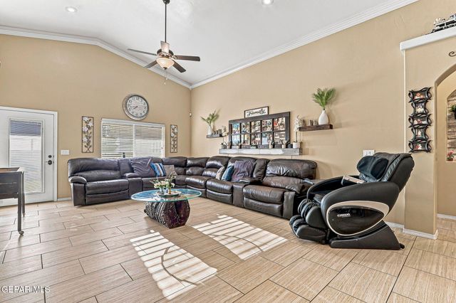 714 GOLD BEACH Drive, Canutillo, TX 79835