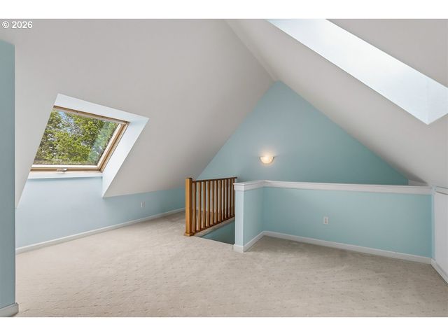 2372 Nw GLISAN St 5, Portland, OR 97210