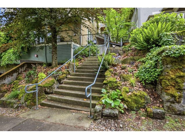 2372 Nw GLISAN St 5, Portland, OR 97210