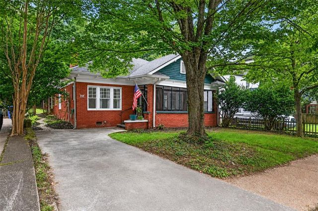 582 Clifton Road NE, Atlanta, GA 30307