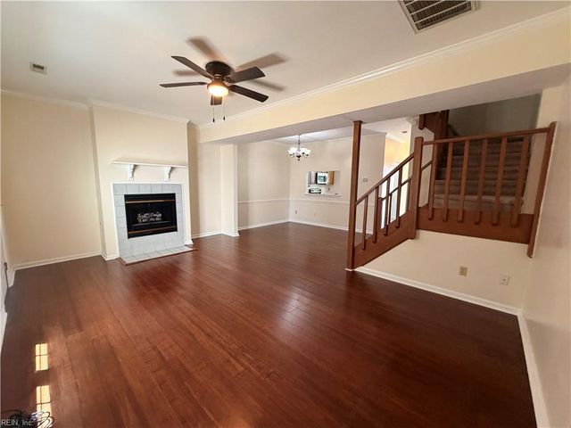 301 Wrought Iron BND, Yorktown, VA 23693