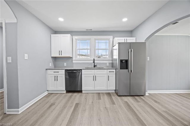 3259 Willoughby Drive, Walkertown, NC 27051