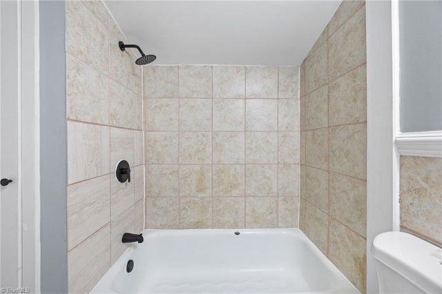 3259 Willoughby Drive, Walkertown, NC 27051