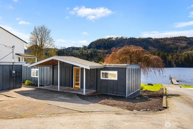 24094 N West View Road, Mount Vernon, WA 98274