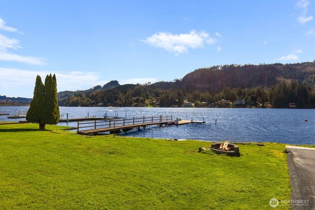 24094 N West View Road, Mount Vernon, WA 98274