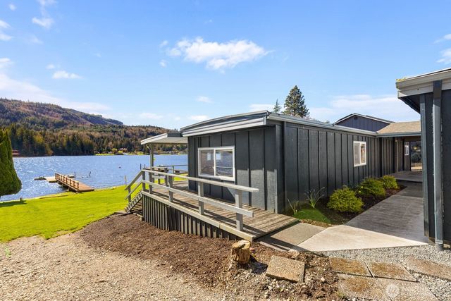 24094 N West View Road, Mount Vernon, WA 98274