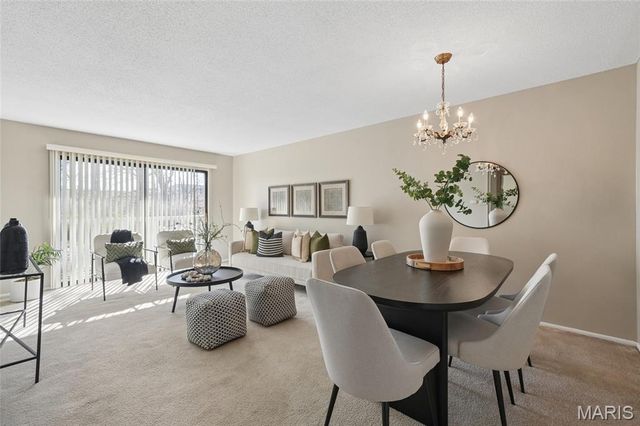 444 N Clay Avenue 2H, St Louis, MO 63122