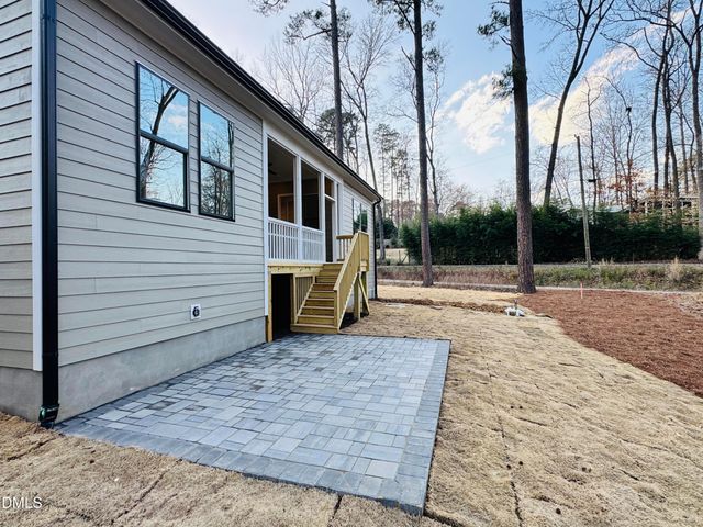 2806 Pathway Drive, Chapel Hill, NC 27516