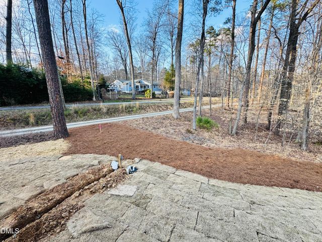 2806 Pathway Drive, Chapel Hill, NC 27516