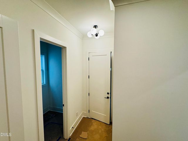 2806 Pathway Drive, Chapel Hill, NC 27516