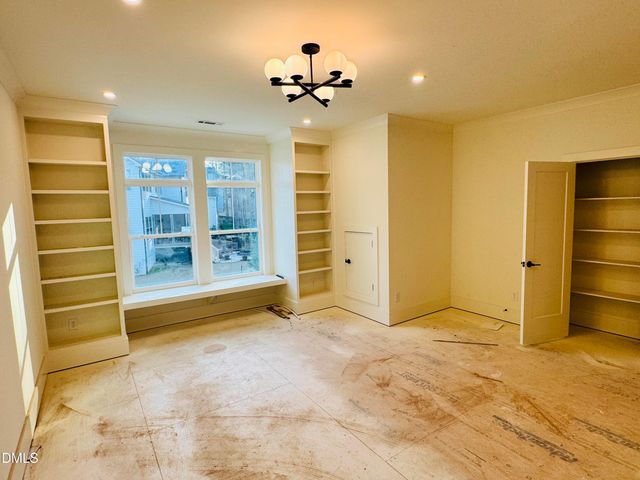 2806 Pathway Drive, Chapel Hill, NC 27516